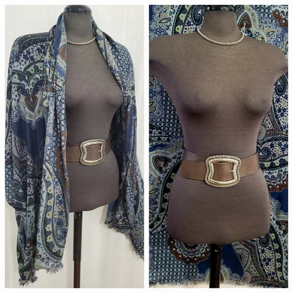 Scarf - Picture 2 of 8